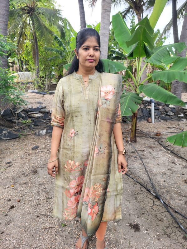 YANIRA KURTI SET 08- Kurti Set With Lining (Kurti & Dupatta)
