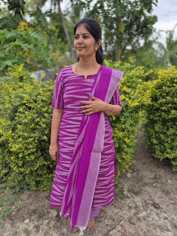 YANIRA 22- Ikkat Cotton Kurti Set With Lining