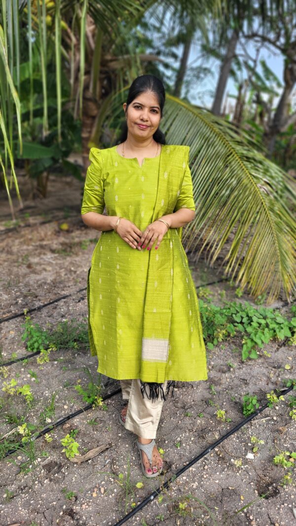 YANIRA 26- Raw Silk Premium Kurti Set With Lining